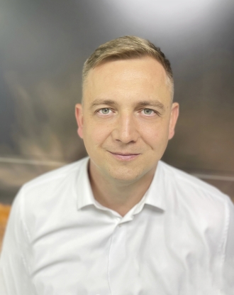 Романюк Антон