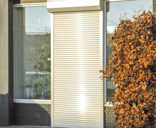 Рольставни на двери в Лабинске