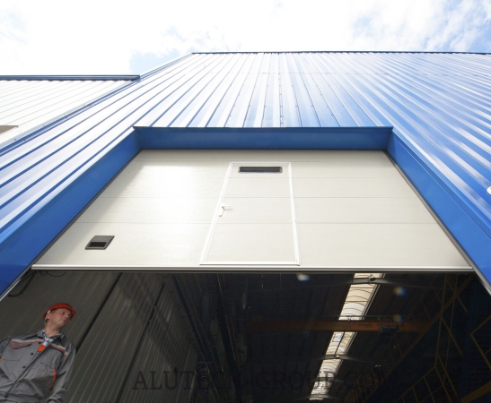 Промышленные ворота Алютех Protrend в Лабинске